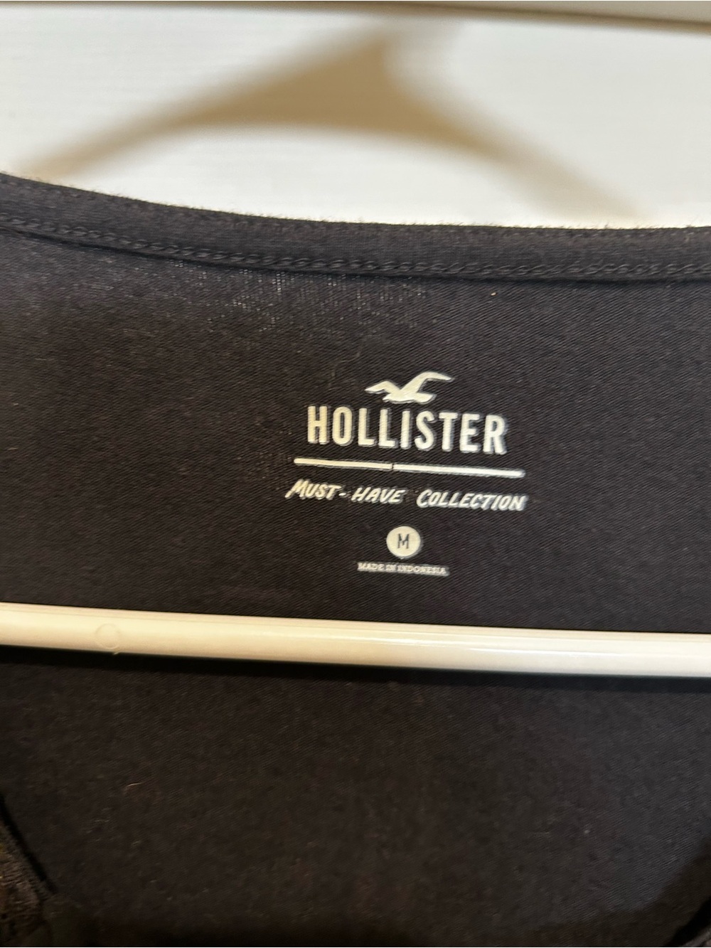Hollister Black Crochet Lace-Up Long Sleeve Top - Picture 3 of 3